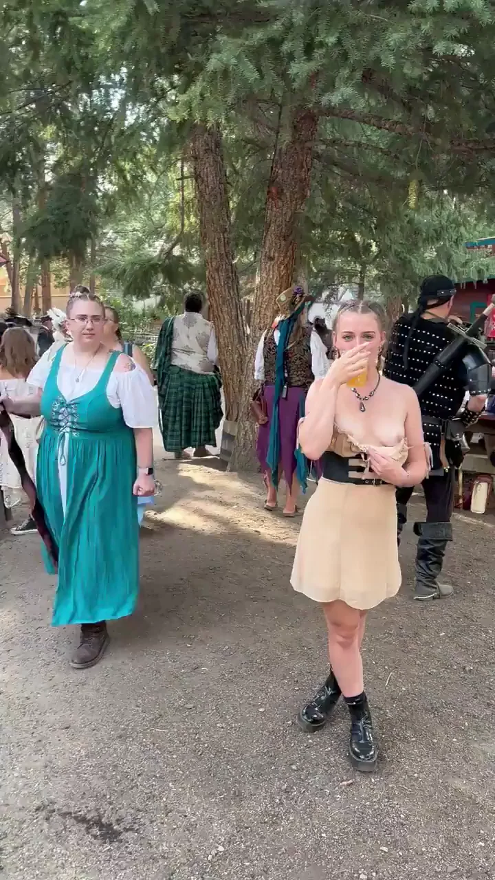 Public Nudity Slut at Renaissance Faire Craving Fellow Flashers 😈🌳👙