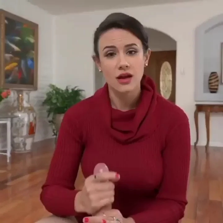 Respect Your Mom's Juicy Tits 👅🔥