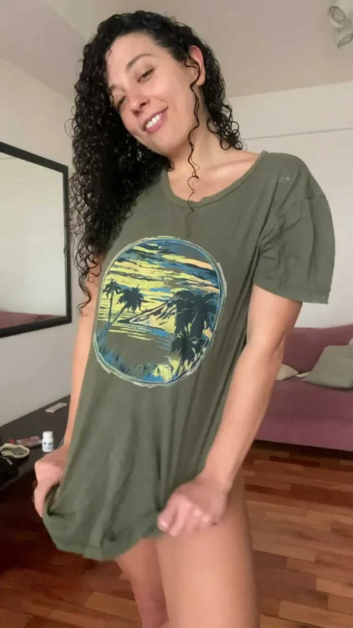 Ex's Shirt Fits My Curvy Latina Body Better 😈🍑