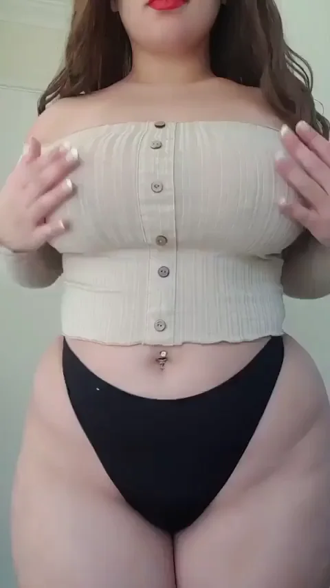 Juicy hips and tits