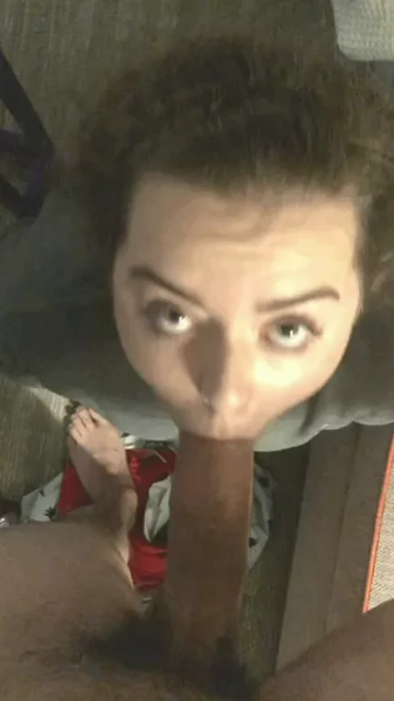 😈 Cheating Slut Sucks Massive Cock While BF's Away 🍆💦