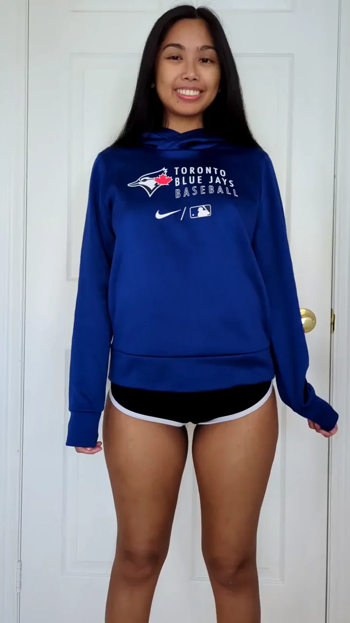 Why you should date a Filipina: We can go from cute to sexy in an instant!