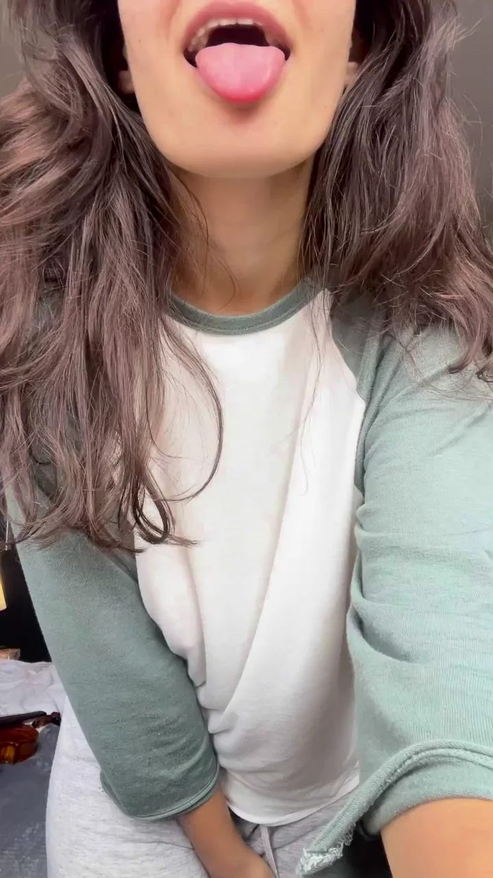 i think this blouse is just right for this