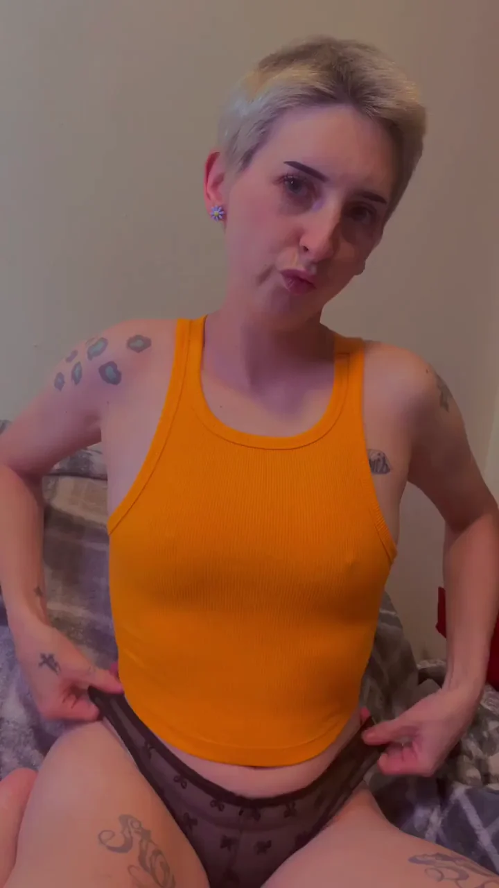 [video] My ex hated my small boobs, was he right