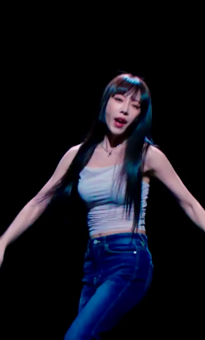 🔥 Eunji & Yujeong's Slutty K-Pop Dance Tease 💦 (BBGIRLS)