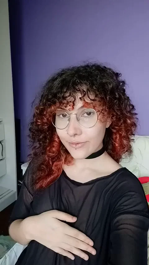 Can i be your thick latina girlfriend?