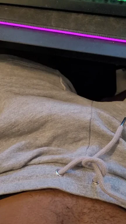 Oh Fuck Yeah! Droppin' My Thick Cock Again 🍆💦