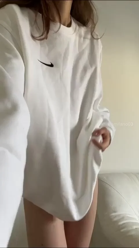 🔥 Dig My Tight New Gym Fit? Nike Crop Tease! 💦