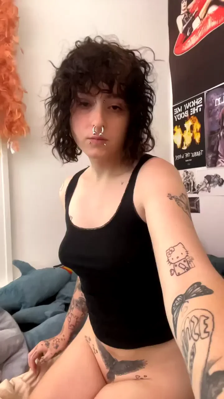 Wanna Pound My Thick Futa Cock After the Big Reveal? 🍆😈💦