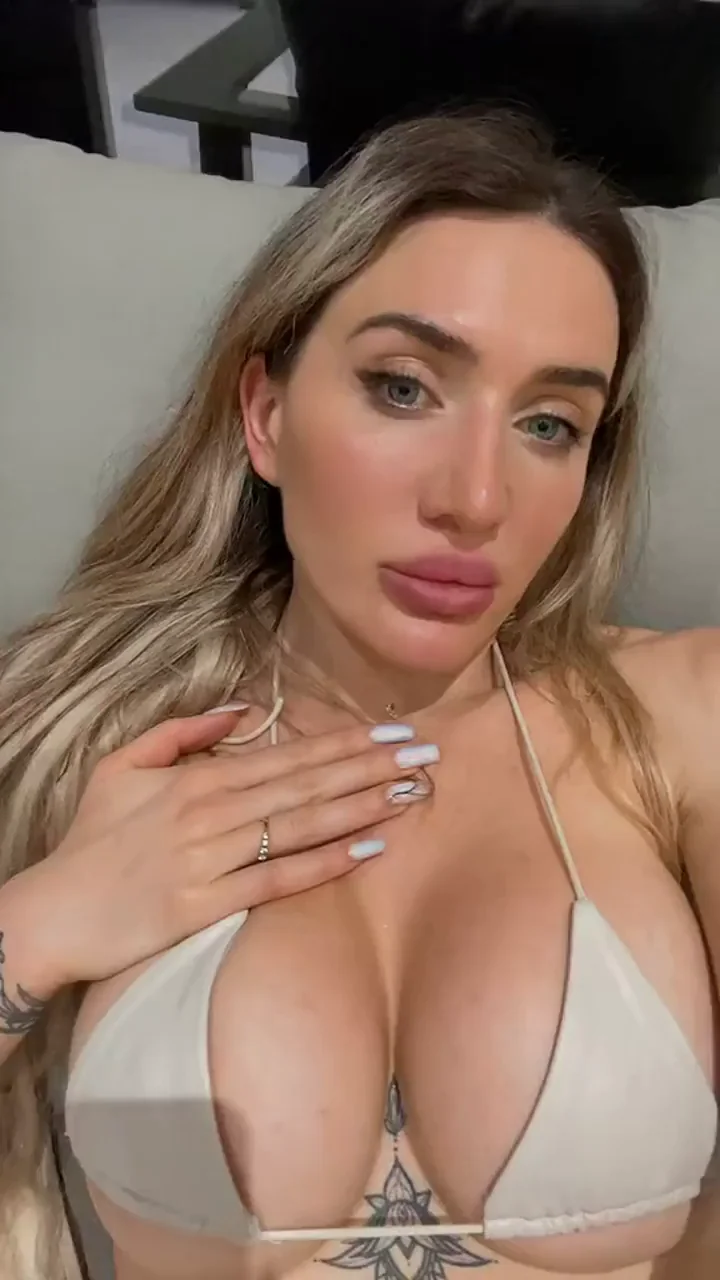 Cum on me or in me ;)