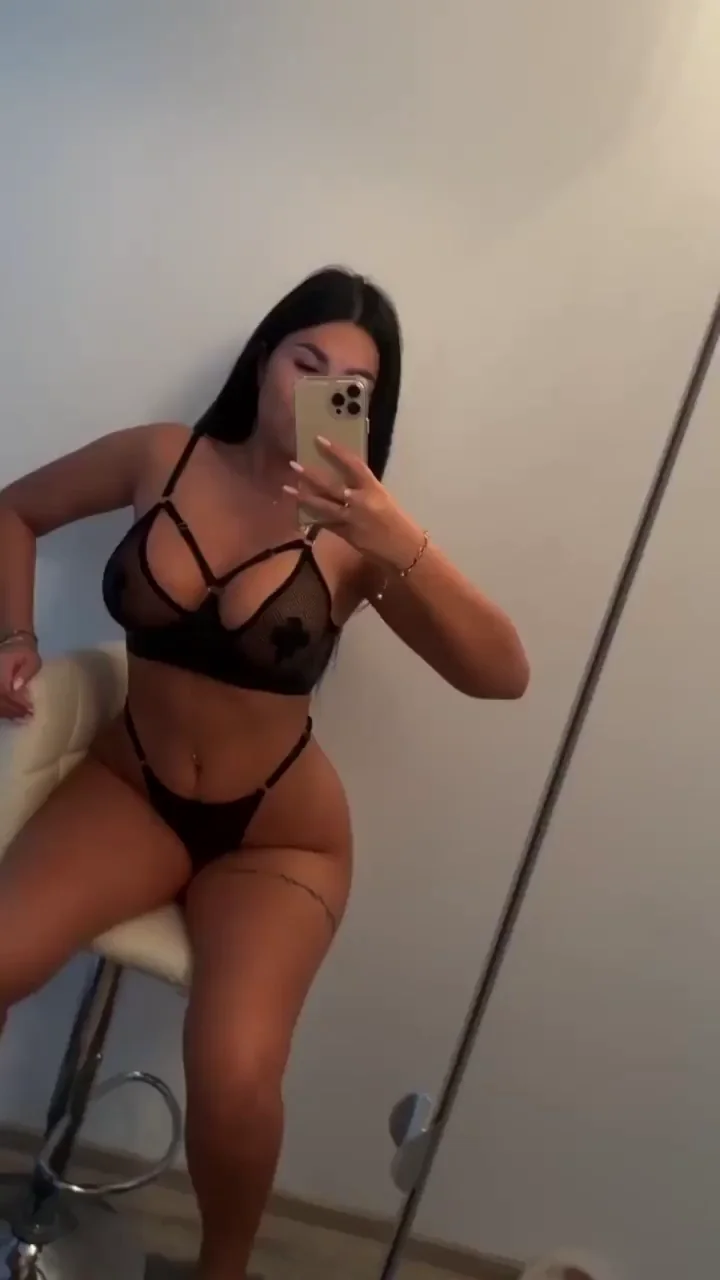the first thing you would do with my boobs if they were yours for 60sec