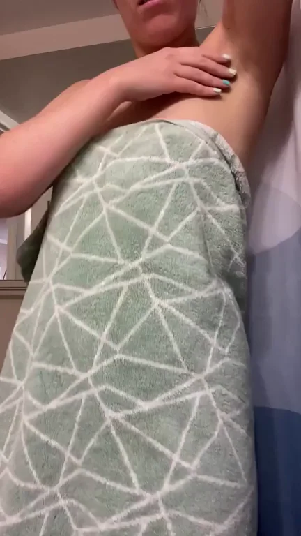 Do you like what’s under my towel?