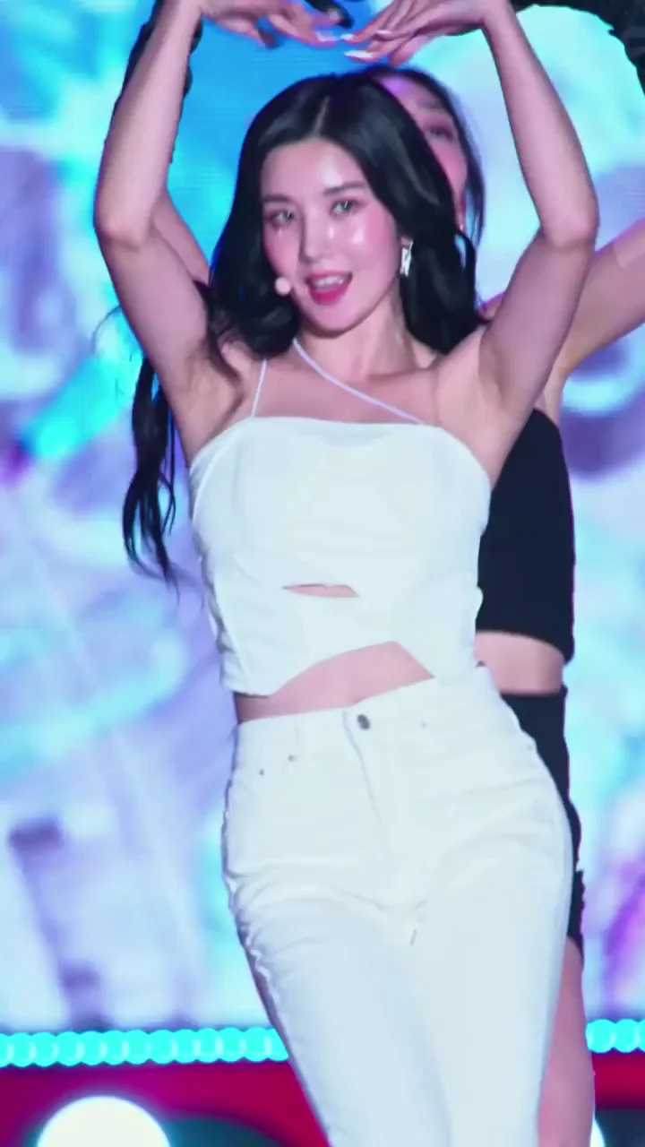 Kwon Eunbi