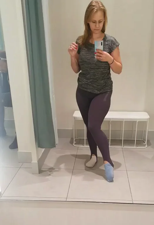Ohhh... I forgot to close the curtains in the store fitting room. heh [F]