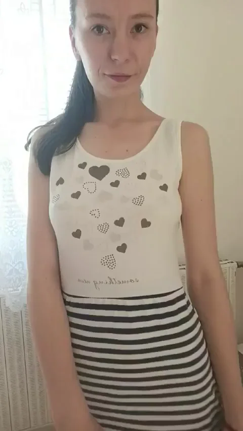 Rate My Slutty Curves: 1-10 Tease from Cute Amateur