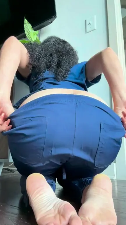 Cute tight pussy from behind