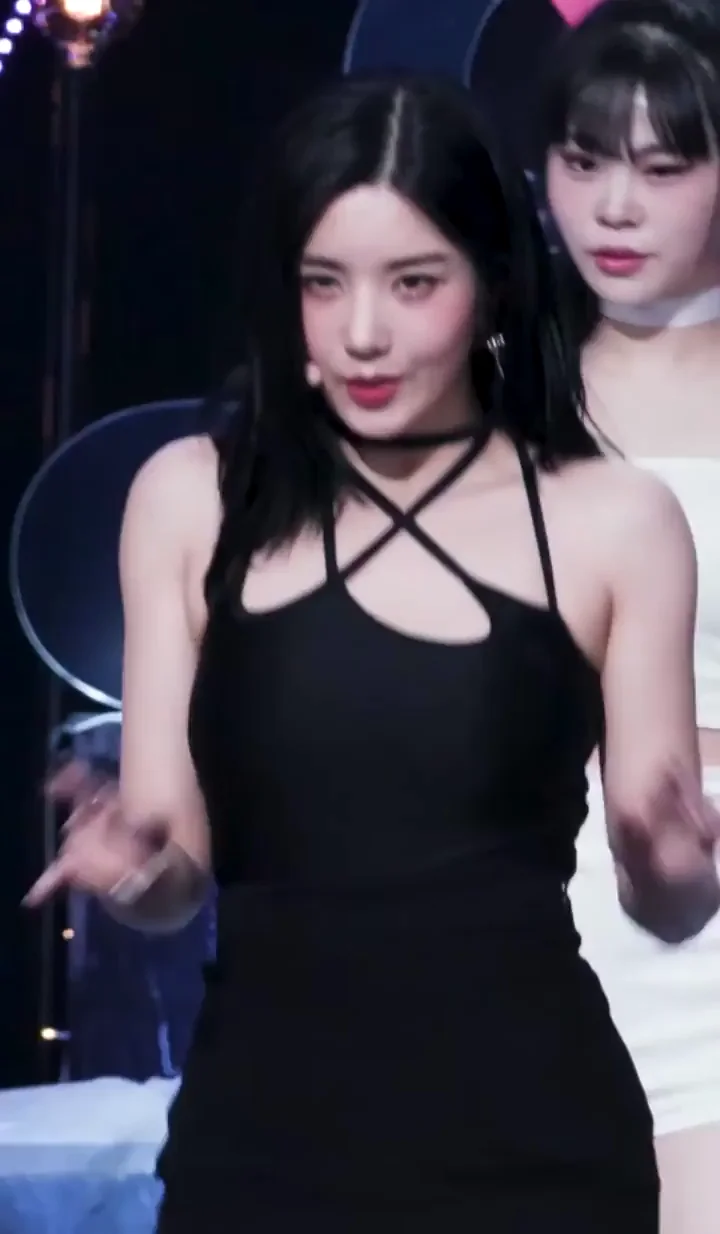 Kwon Eunbi