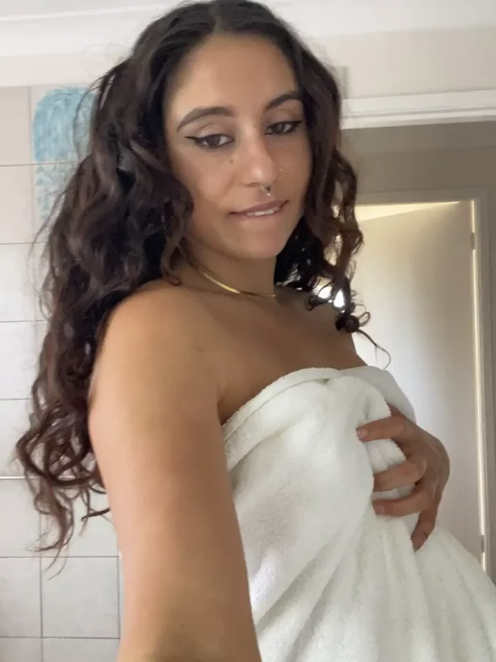 i'm Indian but do you agree that my body is like an angel?