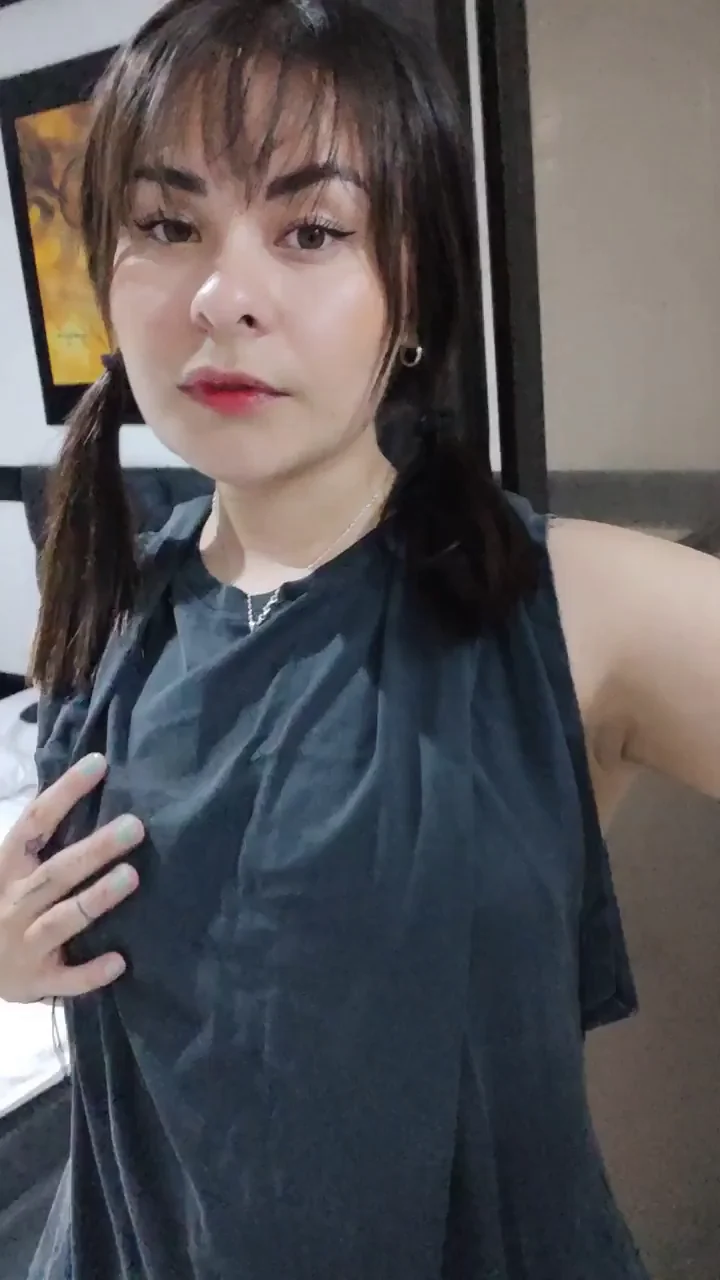 Innocent Snapchat Tease from Cute Amateur Slut