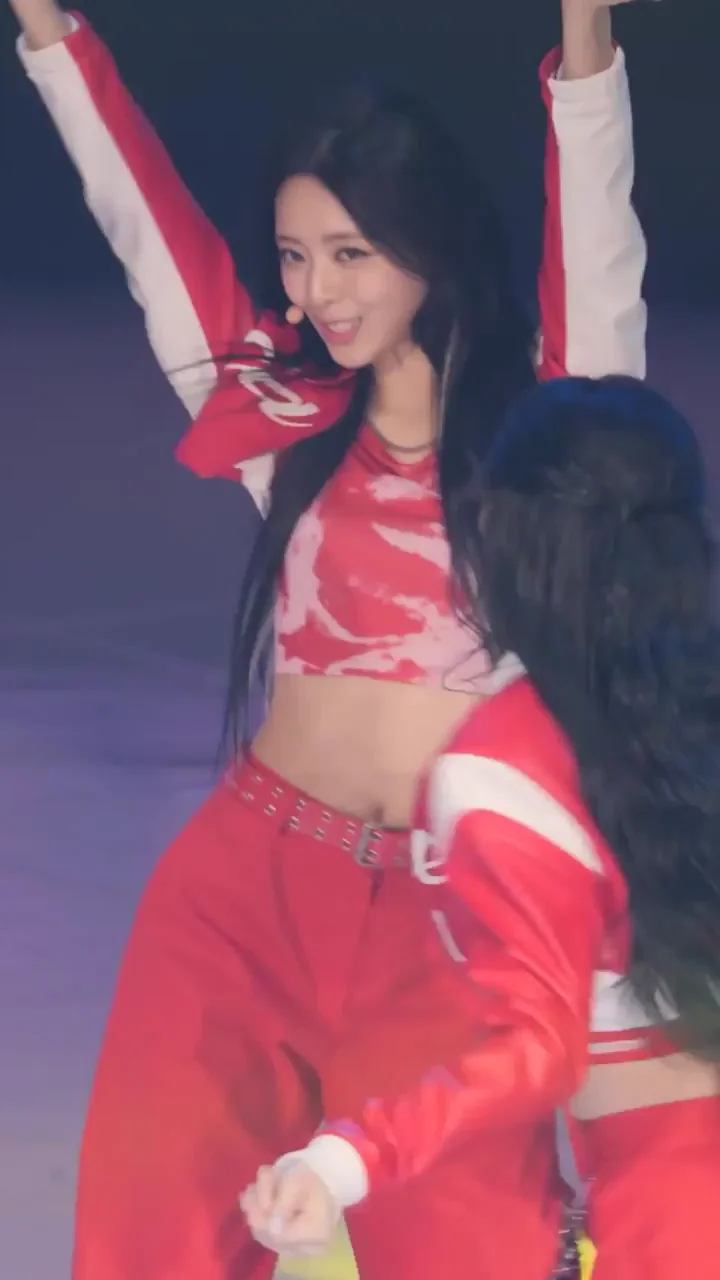 ITZY - Yuna