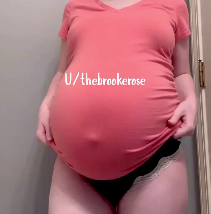 3 more days until I pop. Wanna breed me next?🥵