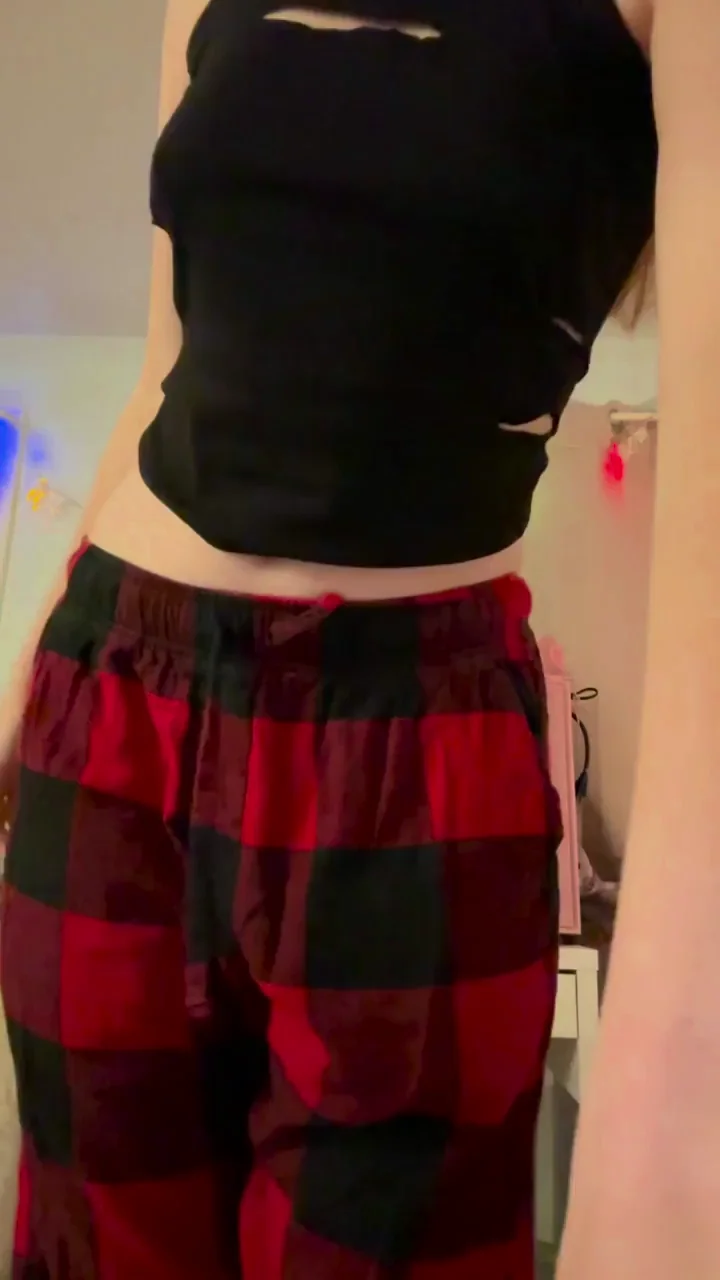 Do I have a big butt for a redhead?