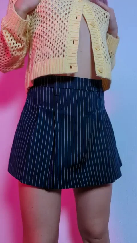 I just wanna show you my beautiful boobies
