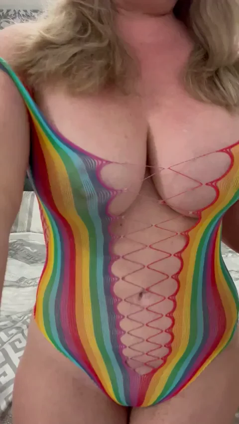 If I sent you this video, would you come over and play with me|