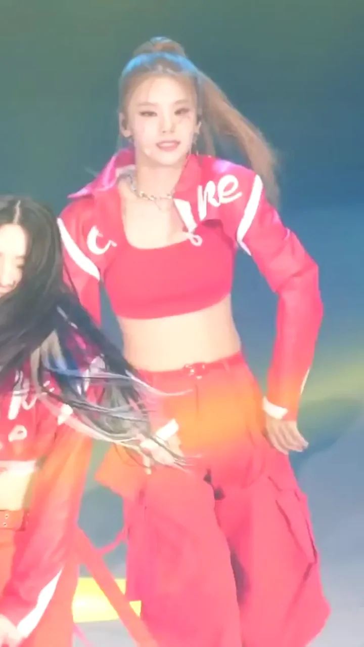 ITZY - Yeji