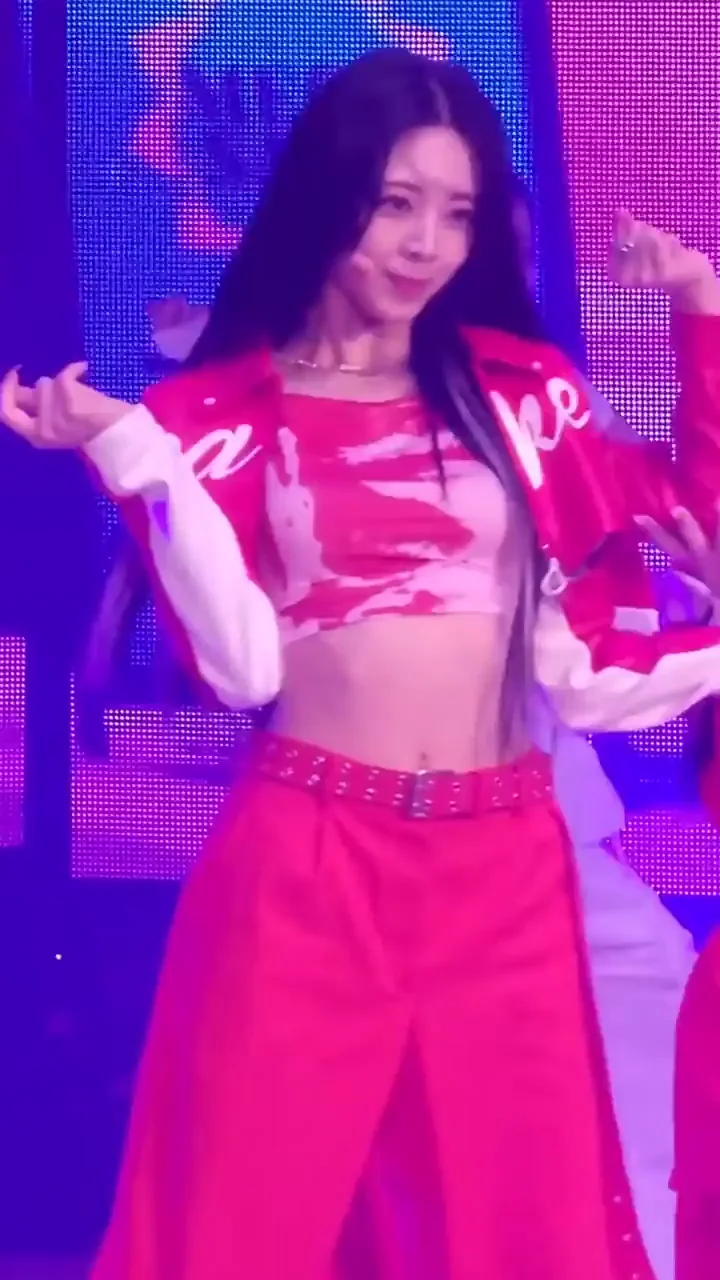 ITZY - Yuna