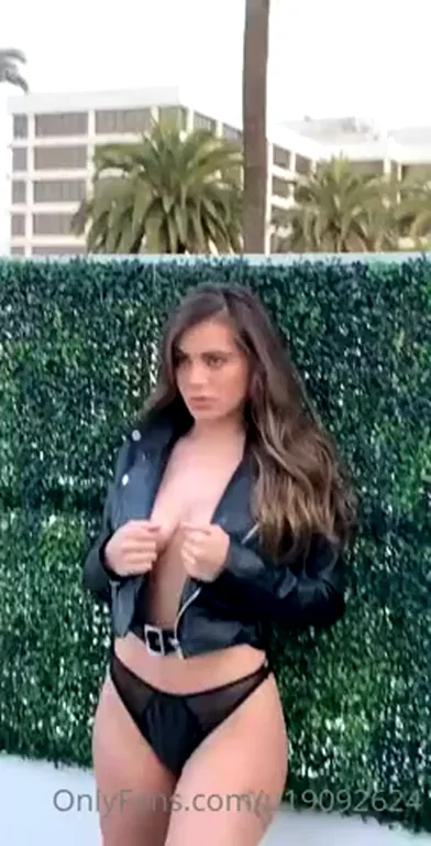 Lana BTS