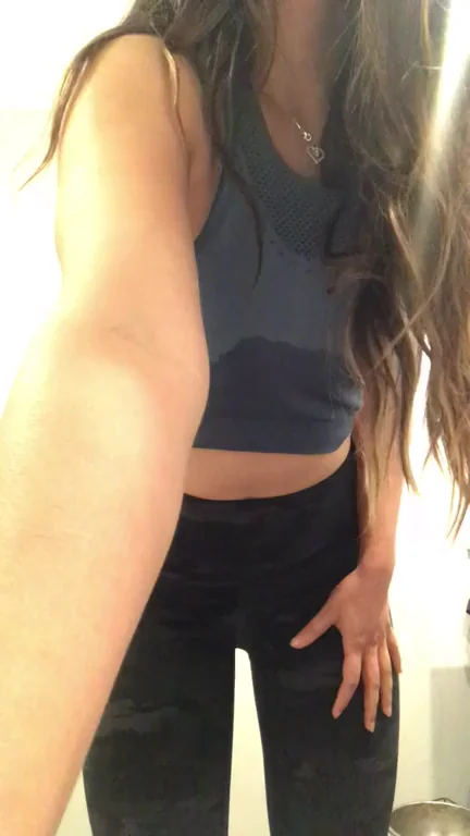 Drop Those Pants? Nah, Drop These Tits During Workout 💦🔥