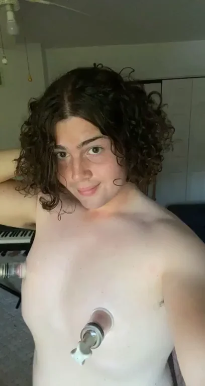 Suctioning my massive nipples ?