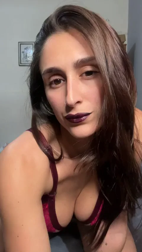Latina Bombshell's Big-Tit Tease: Relax with My Slutty Curves 😏