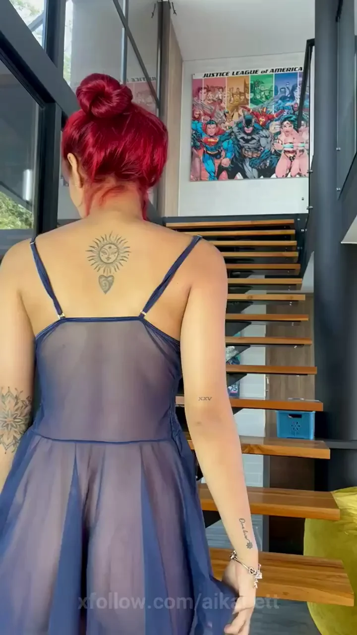 Ebony Redhead Cutie Shows Off