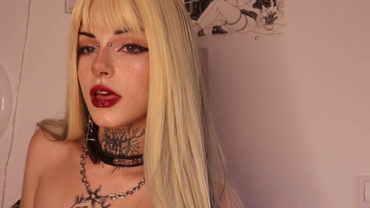 Goth Slut Asks: Would I Be Your Perfect Fuck Girlfriend? 😈💋