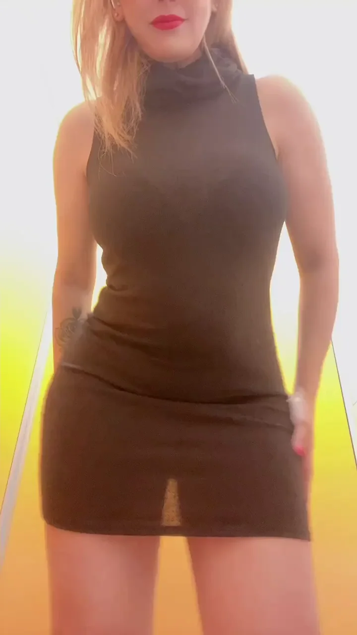 Fans Pick My Slutty Work Outfit, I Flash Tits and Pussy to Thank Them