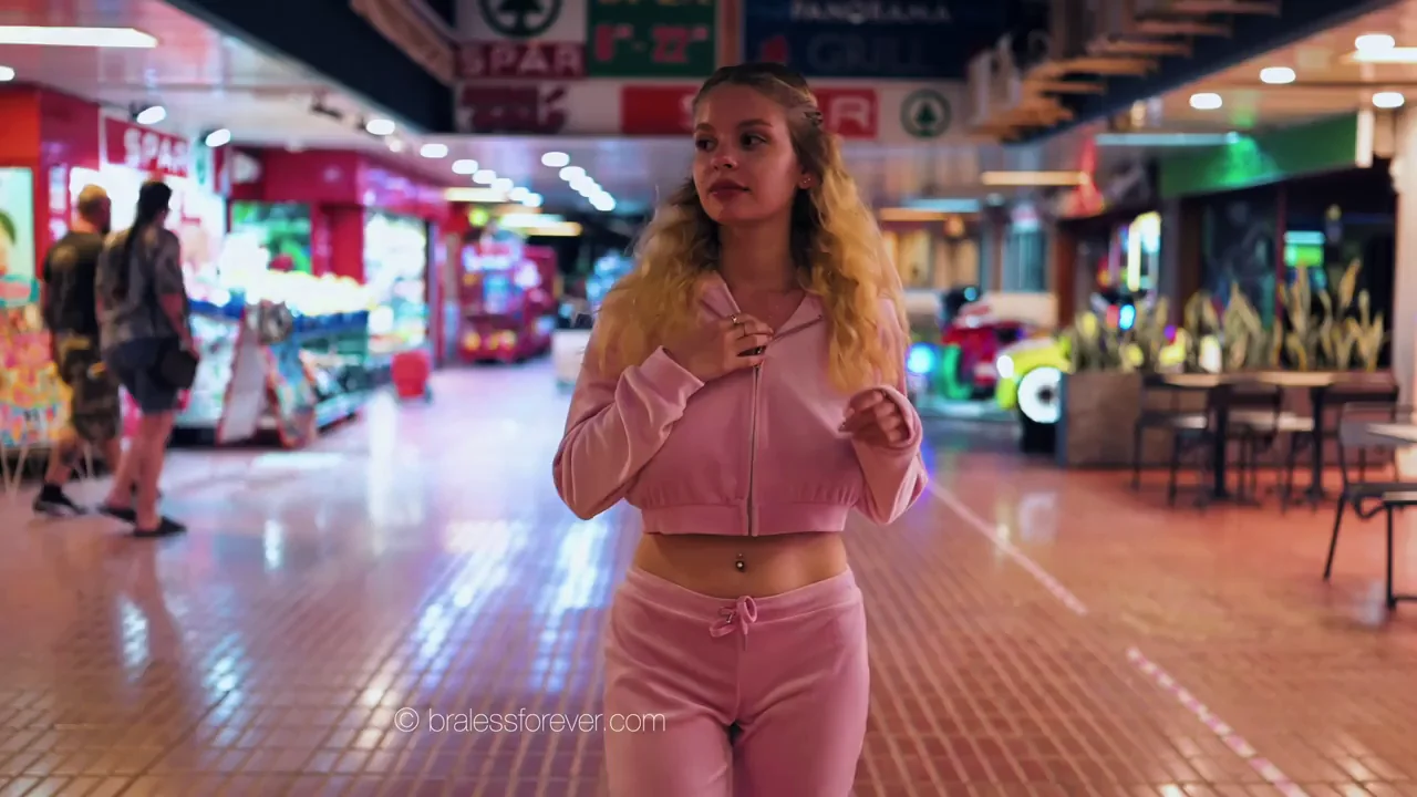 Mila flashing her big tits at the mall
