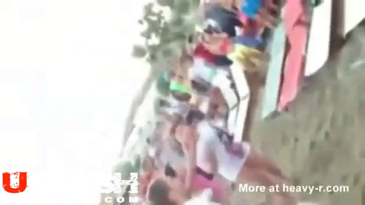 Crowd cheers couple on (warning: bad video quality)