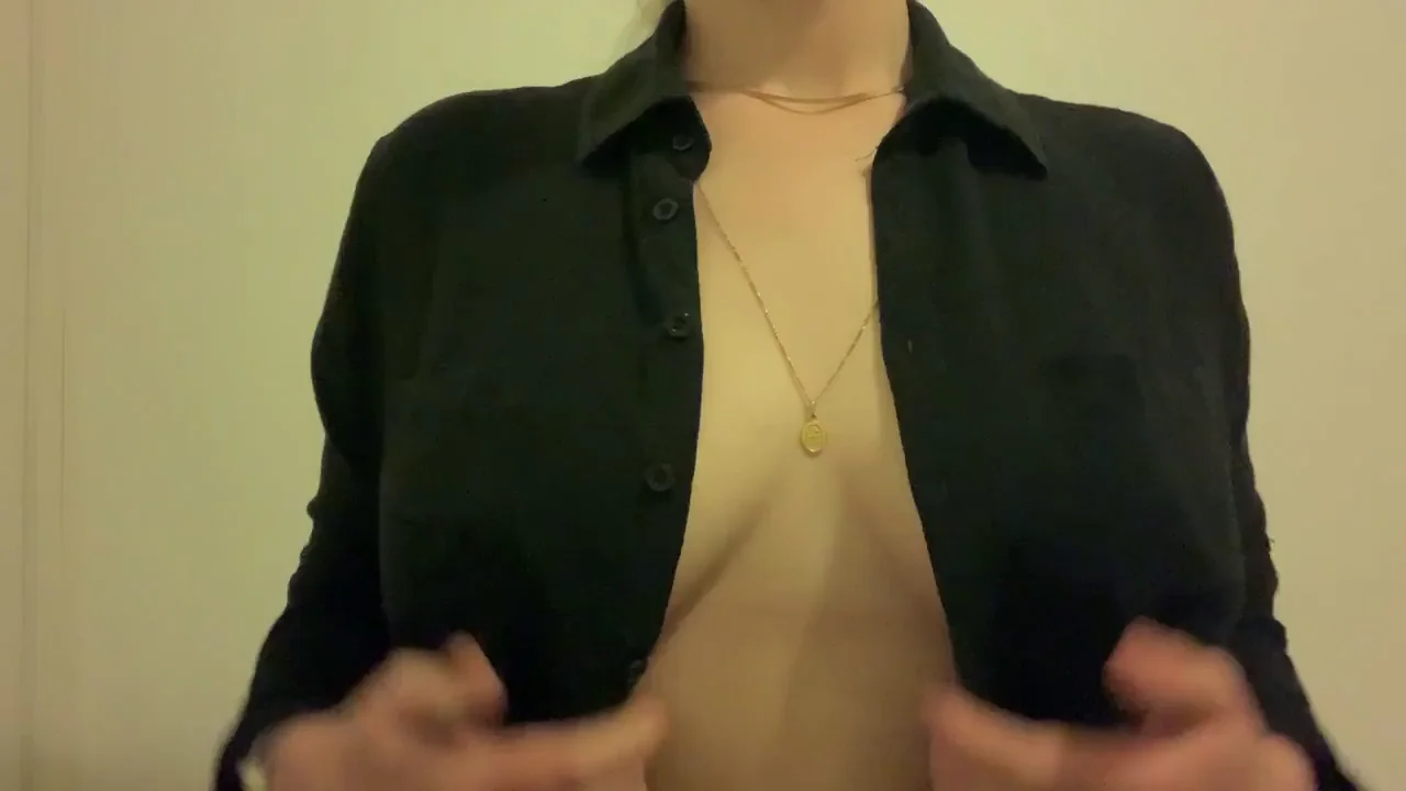 Rate My Juicy Tits? Show Them Off for You
