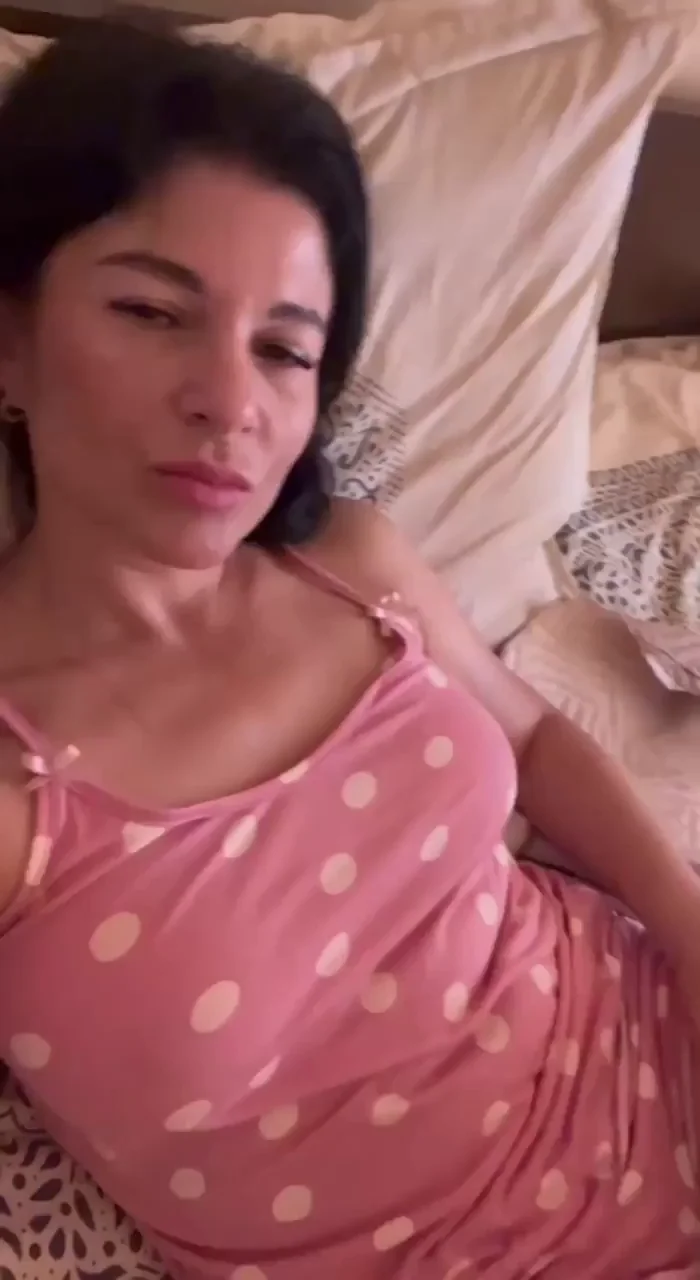 Morning Areola Tease: Curvy Babe's Polka-Dot Slip 'n' Reveal