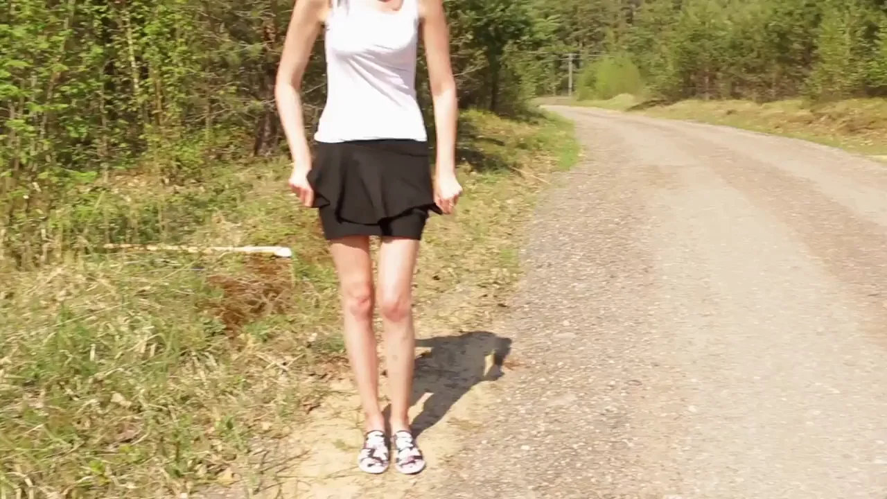 Roadside Tease: Slutty Amateur Strips Bare by the Dirt Path
