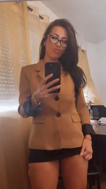 Perfect secretary