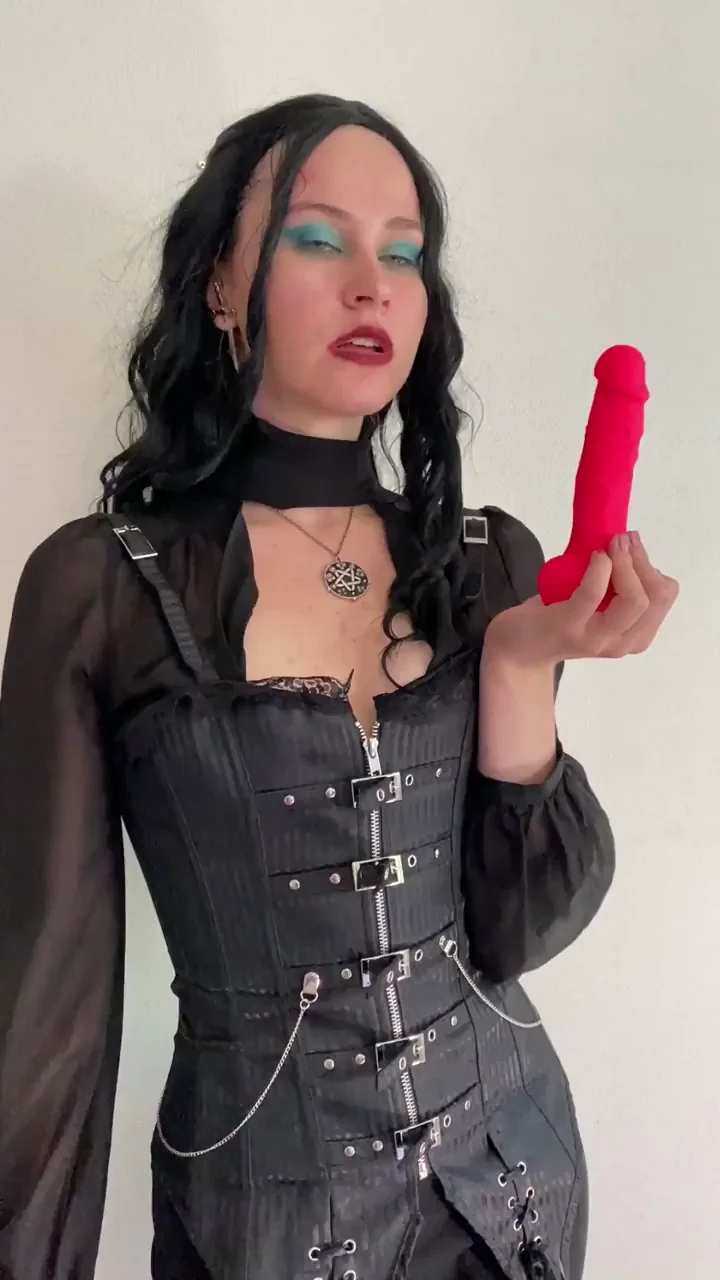 Test My Cock-Sucking Skills on This Fat Red Dildo 😈💦