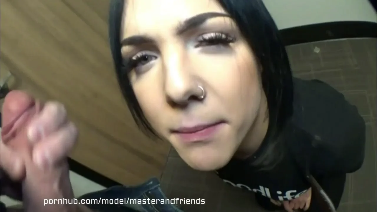Who is this trans girl?