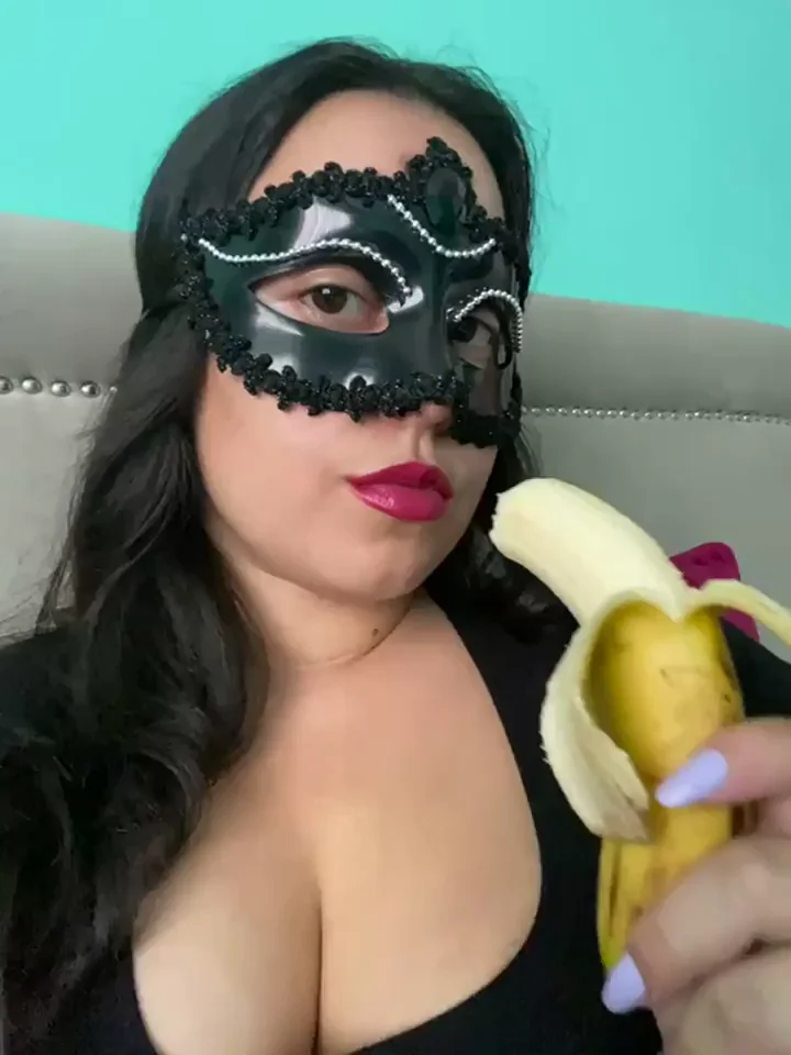 Don't Worry, I'll Deepthroat Your Cock Deeper Than This Banana 🍌😈