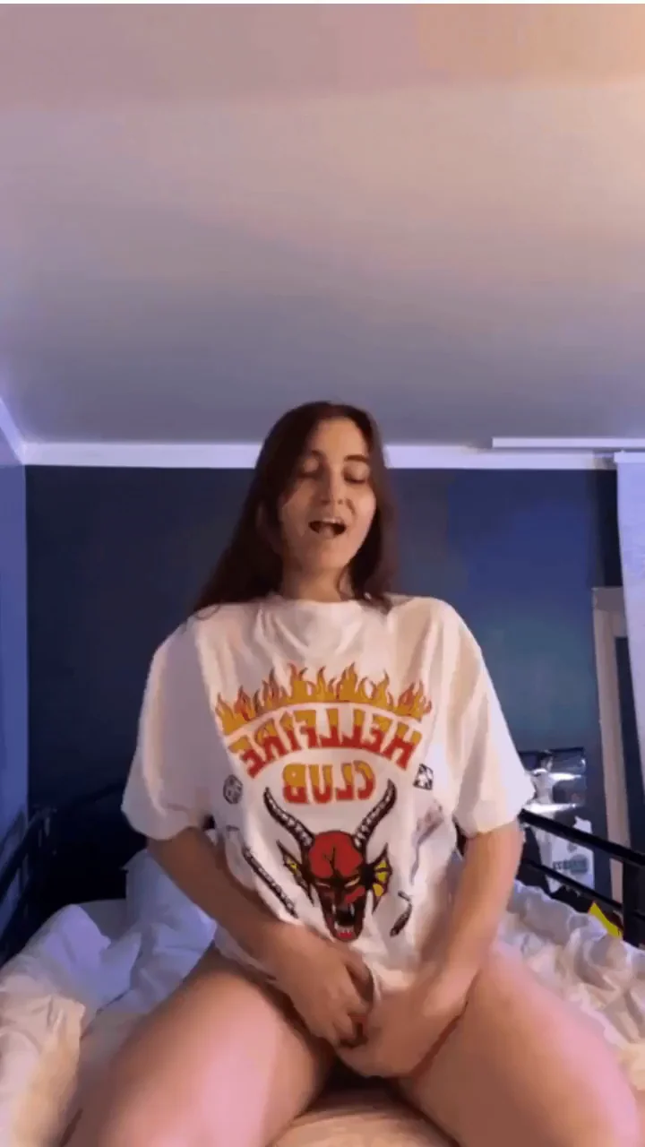 I'm always being a horny slut