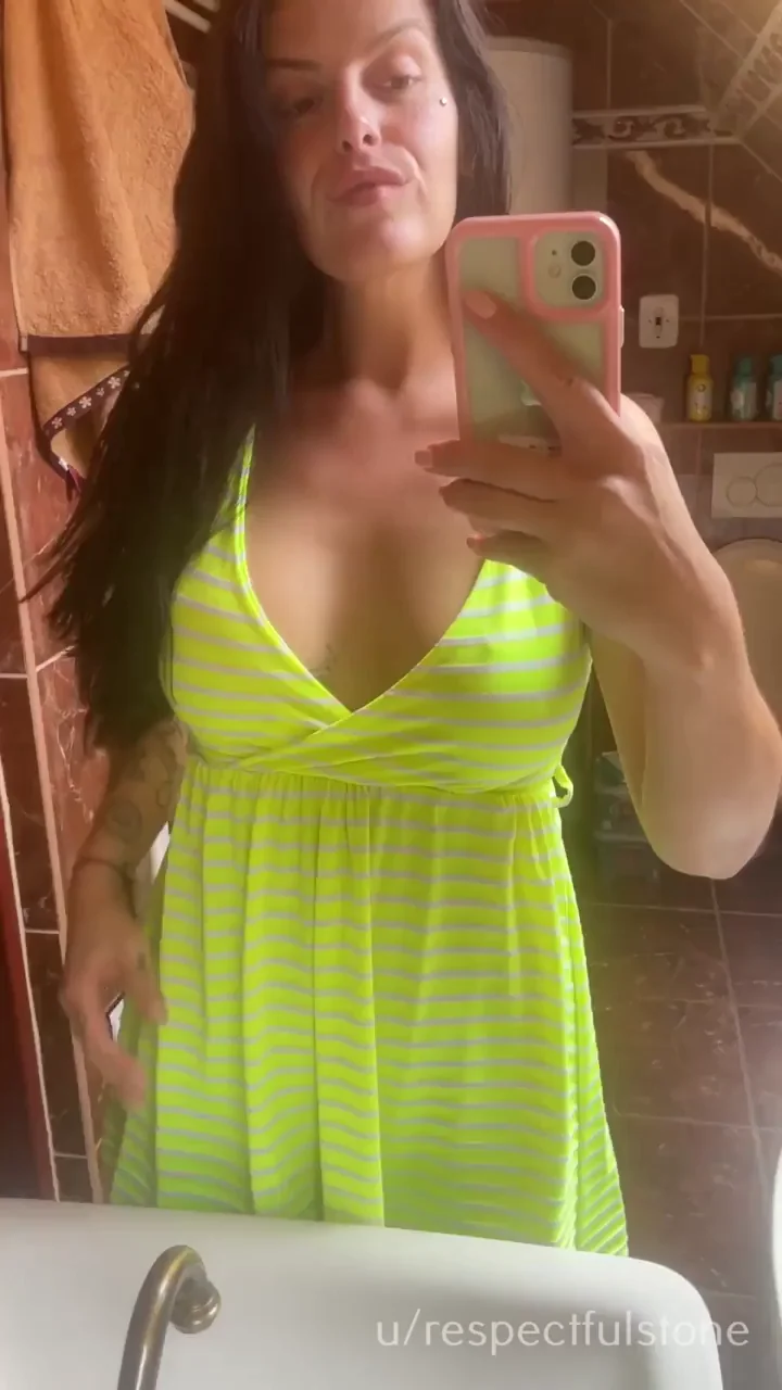 40yo Slut in Lime Green Tease: Hungry for Late-Night Cock?