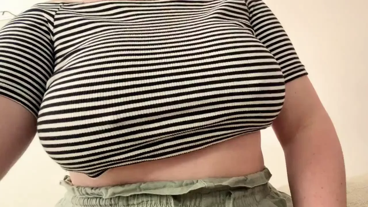 Hiding my G cups in this little crop top
