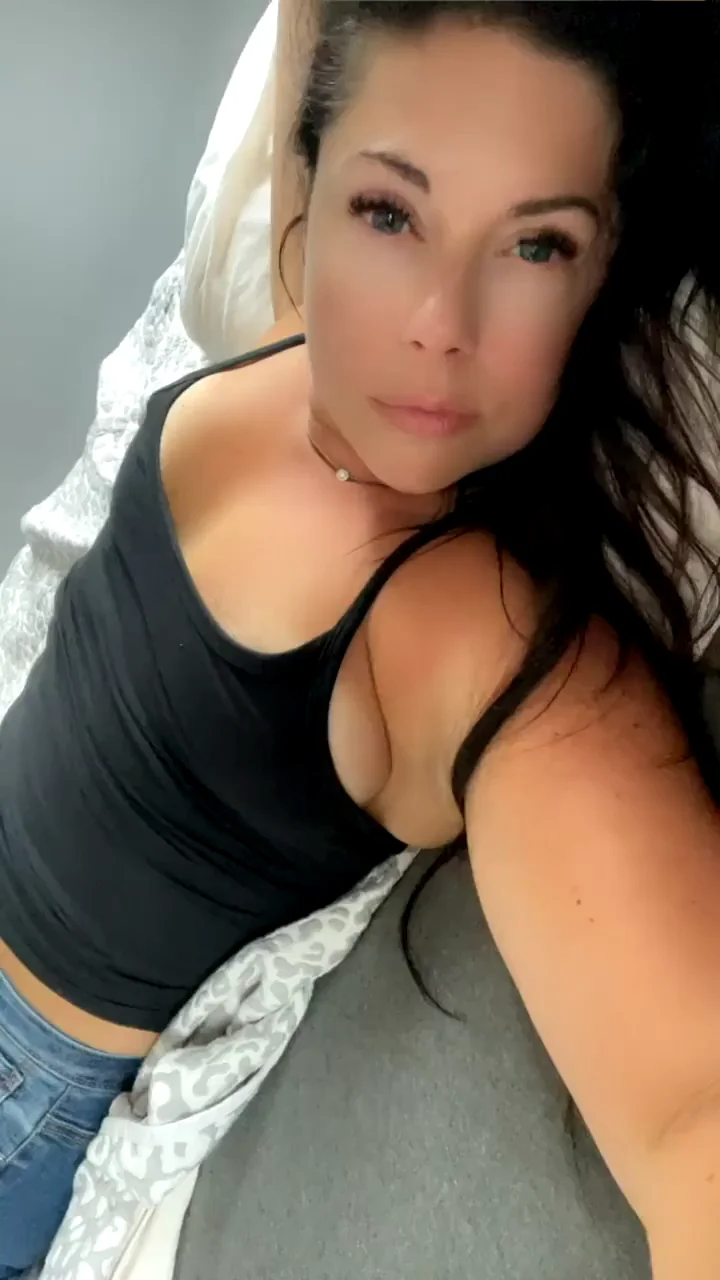 Do you have the balls to fuck a 38 year old married milf?